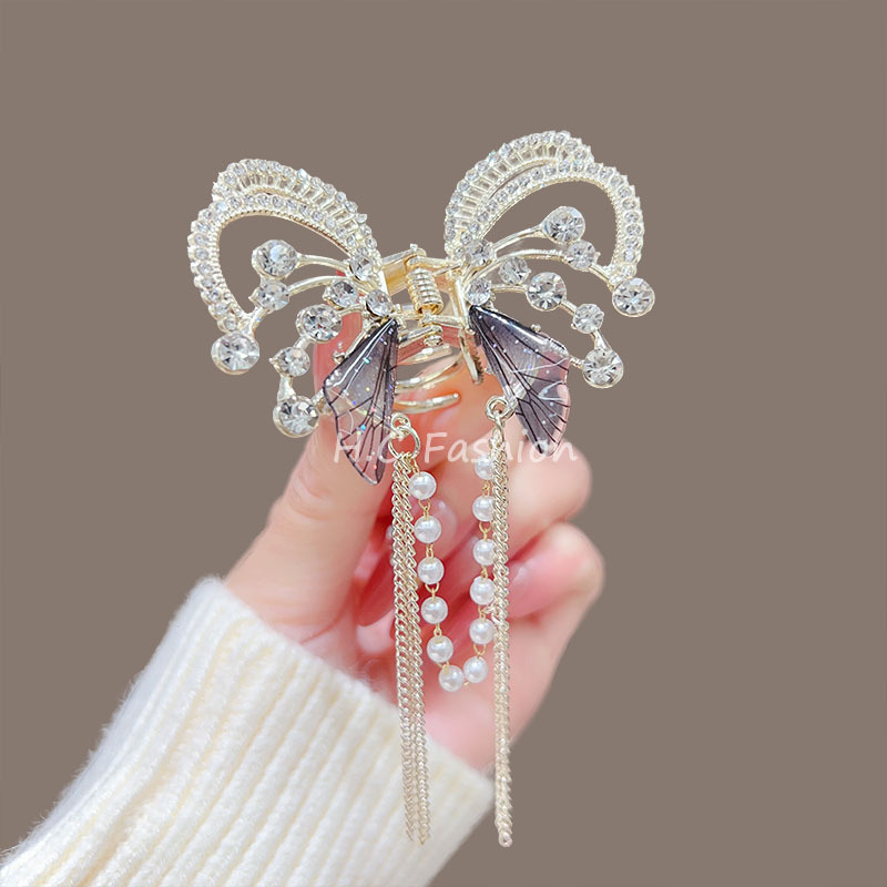 Diamond-encrusted butterfly pearl tassel claw clip, fashionable and versatile, semi-tied hair clip, super fairy-like shark clip accessory for women Application Scenario