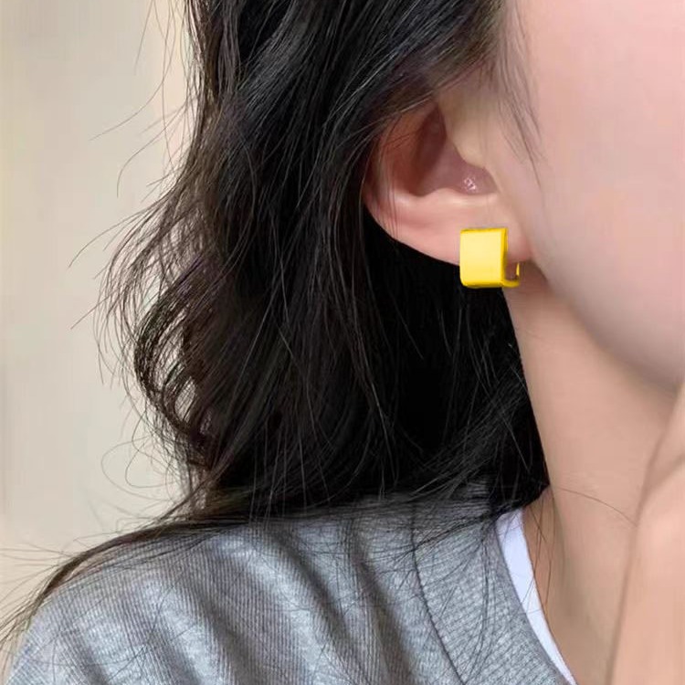 Androgynous geometric square earring earrings, a new style for trendy men in 2025, with a simple and everyday style. Women's stud earrings details Picture