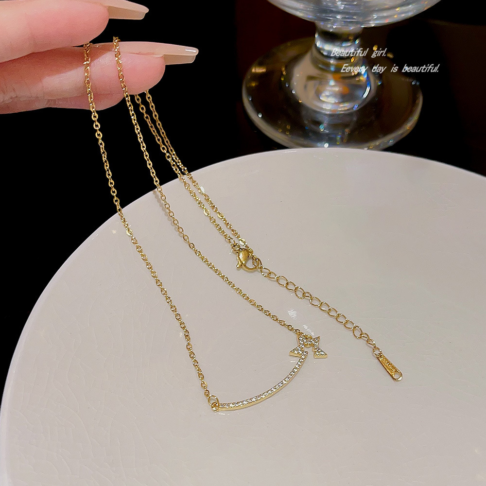 A touch of meteor girl necklace with a niche and light luxury design. The star collarbone chain is a versatile and high-end necklace. It's a perfect accessory for your girlfriend Specification drawing