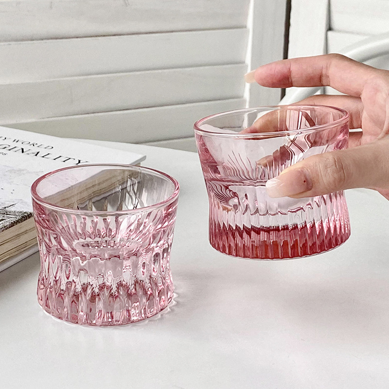 High-appearance-level pink glass cups, crystal diamond-patterned glass cups, household whisky glass cups, white spirit glass cups, soju glass cups, cold drinks details Picture