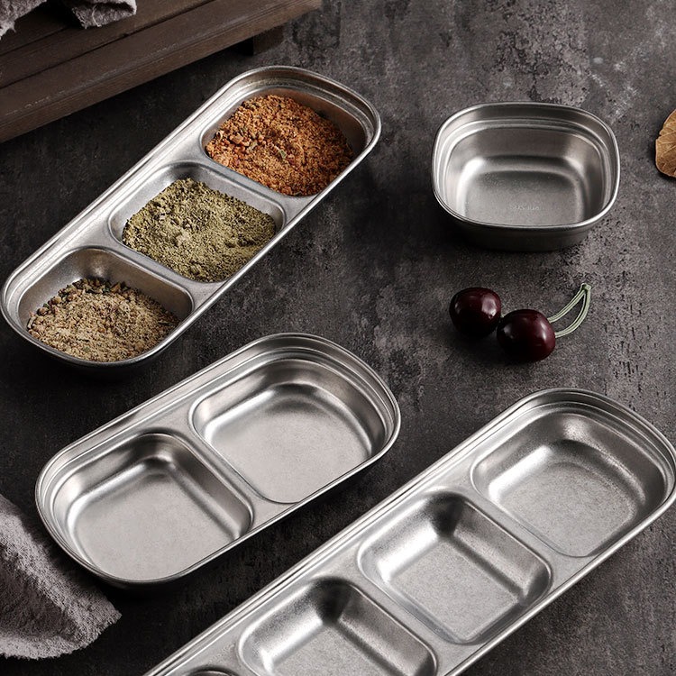 Retro aged 304 stainless steel flavor dish, commercial seasoning dish, two or three compartments Korean dipping sauce dish, barbecue restaurant tableware Application Scenario
