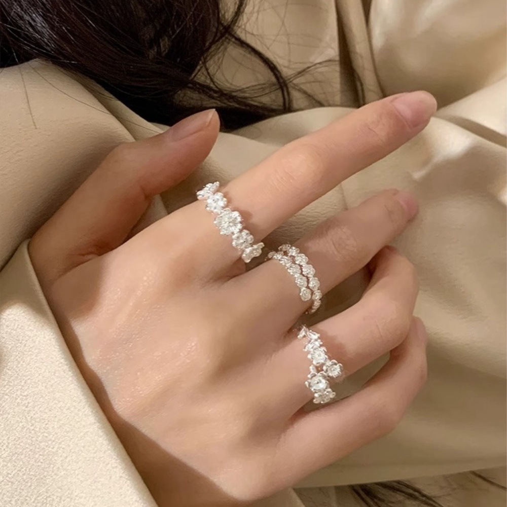 925 sterling silver flower ring, a unique, simple, high-end and fashionable Korean index finger ring, a bestseller for spring and summer details Picture