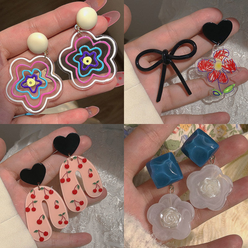 Colorful transparent flower stud earrings ~ins niche design sense spring and summer earrings, versatile color-blocking earrings for women, a trend of Internet celebrities full figure