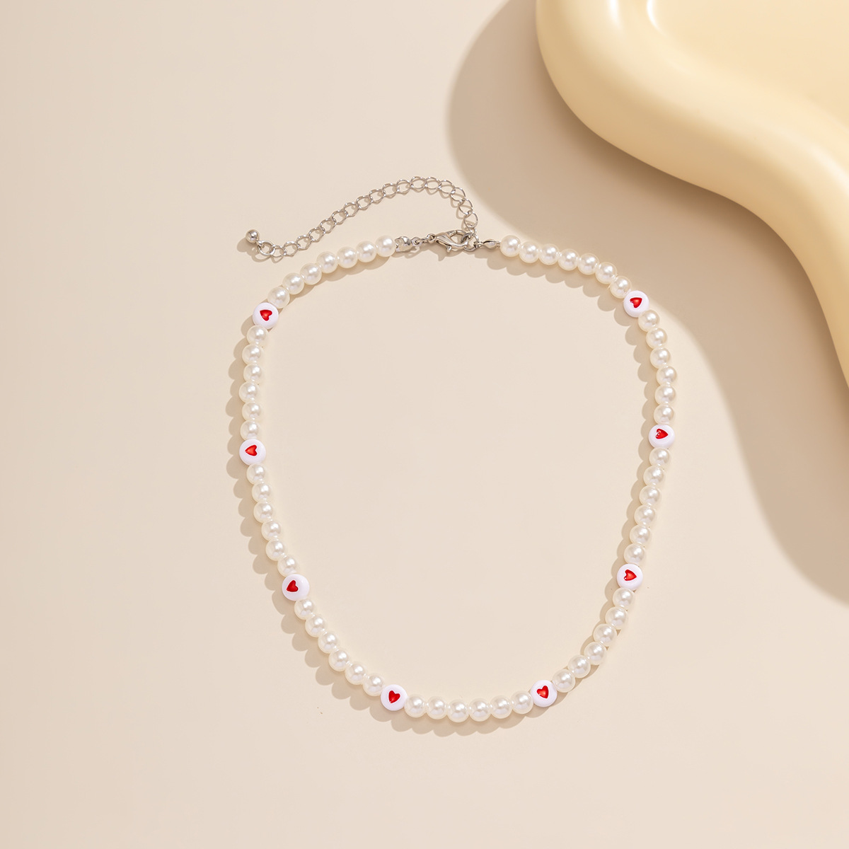 European and American cross-border jewelry, Bohemian vacation country versatile necklace, sweet and simple imitation pearl heart necklace Specification drawing