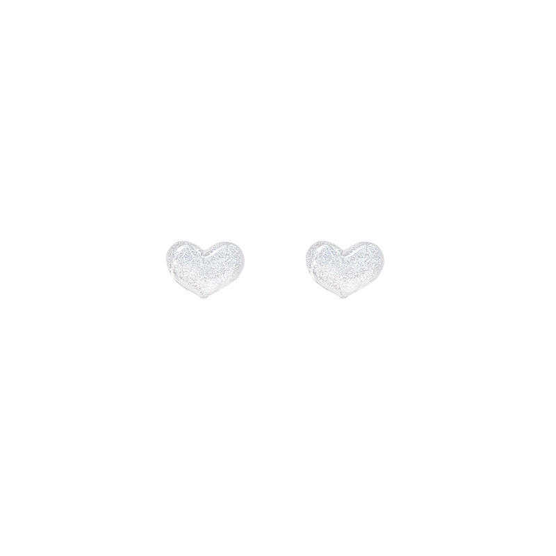Simple and transparent resin heart-shaped stud earrings, women's fashionable and niche design sense, exquisite and small earrings, cold style earrings Item Picture