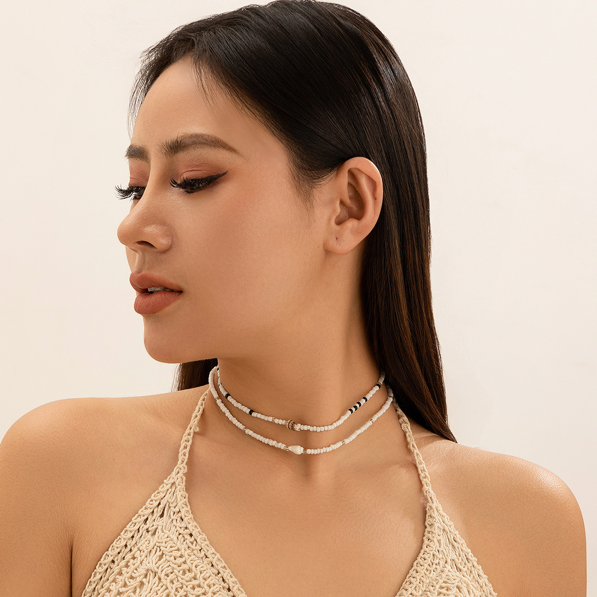 European and American cross-border jewelry, short and versatile handcrafted necklace, mixed color rice beads, simple conch multi-layer necklace Specification drawing