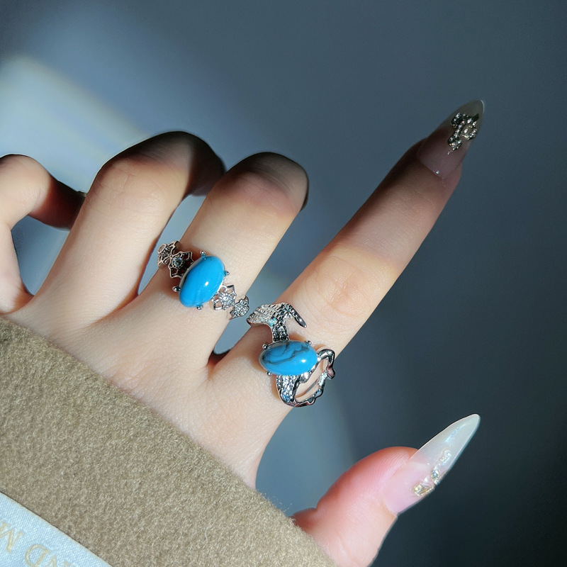 European and American ins turquoise irregular texture ring for women's egg surface punk personality versatile, cool and trendy niche index finger ring Application Scenario