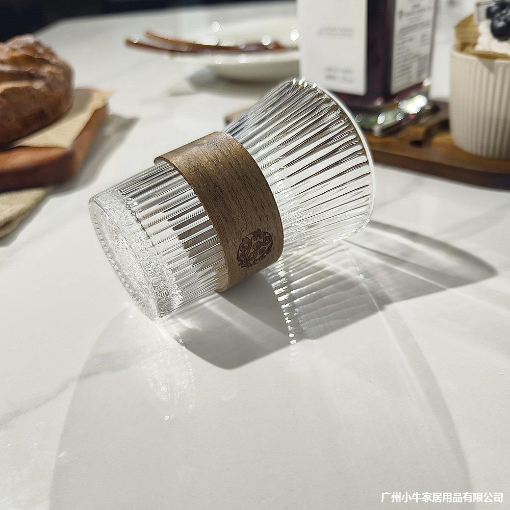 Vertical gradient glass cups, drinking cups, women's household high-appeartion-level cocktail cups, sweet wine glasses, coffee cups, ear hangers wholesale Application Scenario