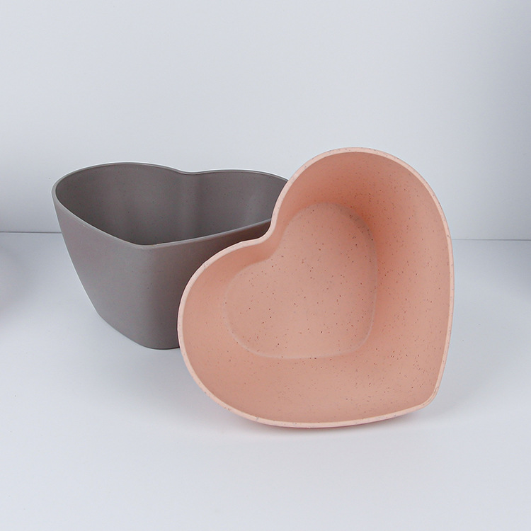 Wholesale of cross-border heart plates, deepened tableware plates, pickles, small plates, dipping sauce, snack plates, vinegar plates, oil plates, and wheat straw bowls Application Scenario