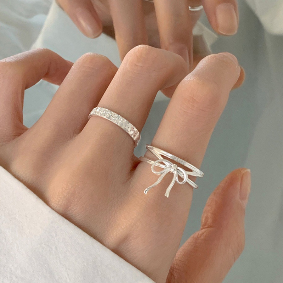 Korean-style simple bow plain ring, sweet and versatile ring for women, niche design, high-end open index finger ring full figure