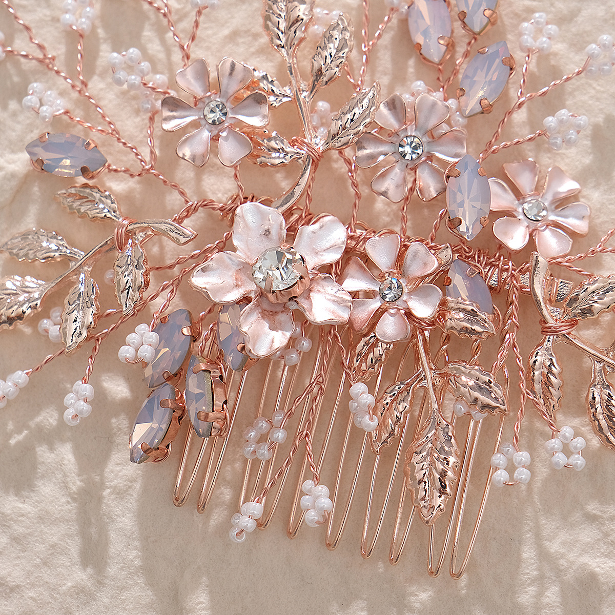 miallo's original designed bridal headwear features a simple European and American floral comb and handcrafted pearl rhinestone bridesmaid combs Application Scenario
