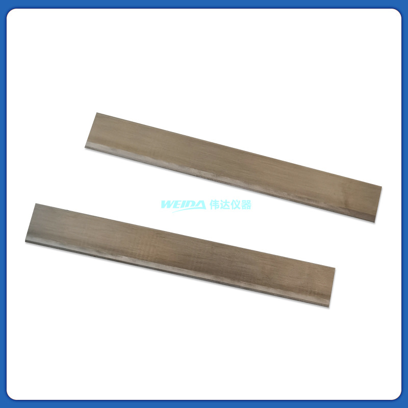 S260 three-roll grinding machine blade S150 discharge scraper spring steel wear-resistant manganese steel S65 three-roll machine SM405 Specification drawing