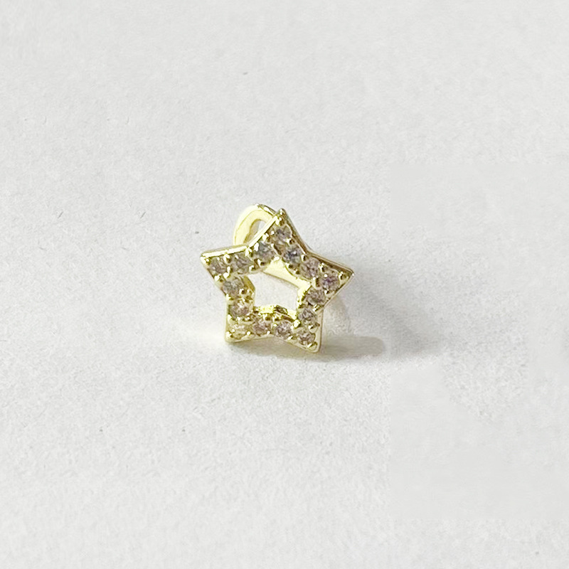 Jinwu Hollowed-out five-pointed star zircon braces, a cool and shiny gold tooth hip-hop accessory wholesale for daily outings Item Picture
