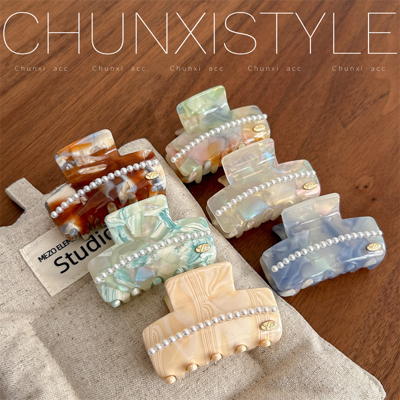 Korean acetate hair accessories, simple and elegant Korean-style updo hair clips, medium-sized hair clips, pearl hair clip accessories Specification drawing