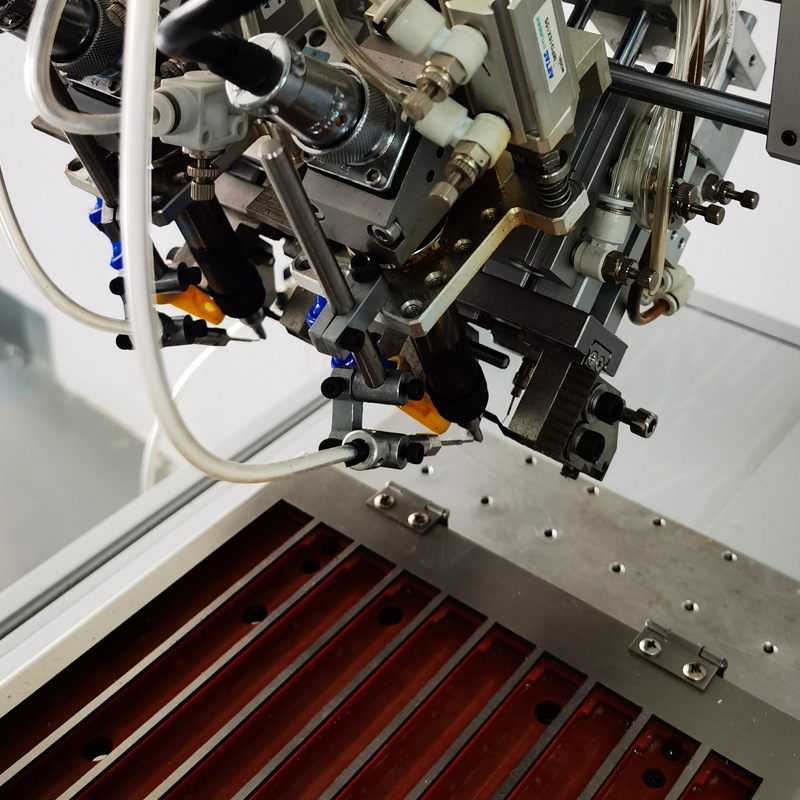 Lingtu automatic wire soldering and wire cutting equipment, desktop soldering machine, led soldering and wire cutting equipment, and automated equipment Specification drawing