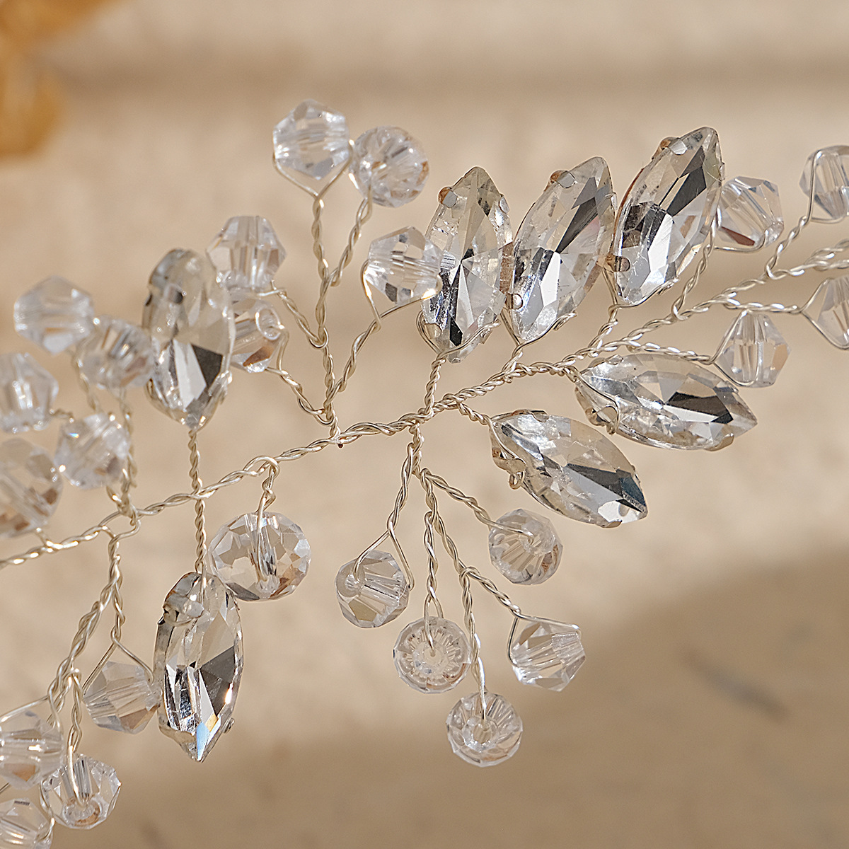 European and American brand headwear, crystal hair bands, hand-designed bridal accessories, water diamond hair bands, cross-border wholesale supply Specification drawing
