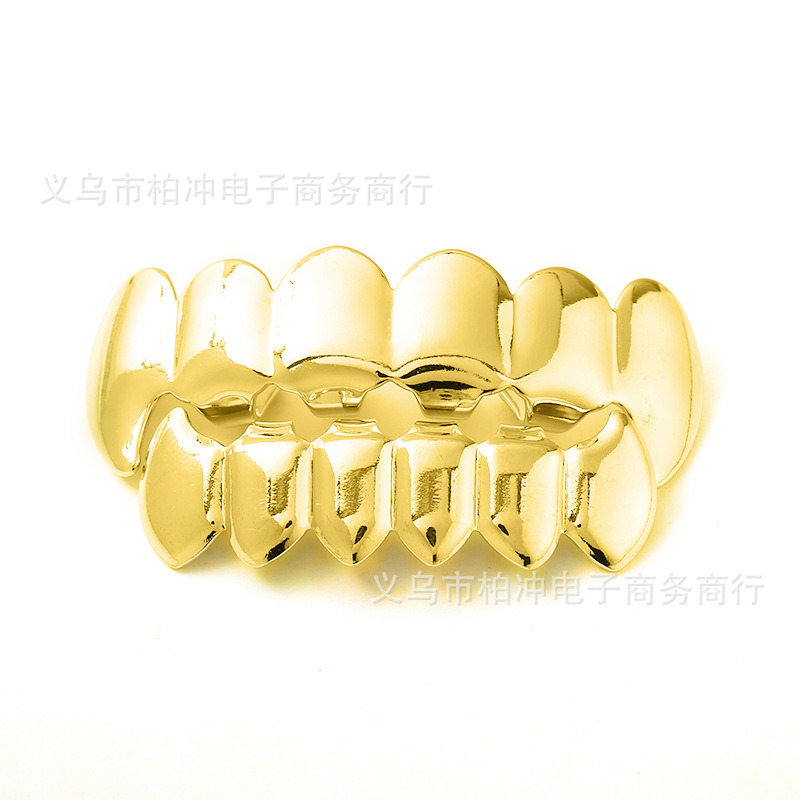 Cross-border new hip-hop braces with silver-plated luster, upper and lower sharp teeth, hiphop personality and exaggerated teethgrillz Application Scenario