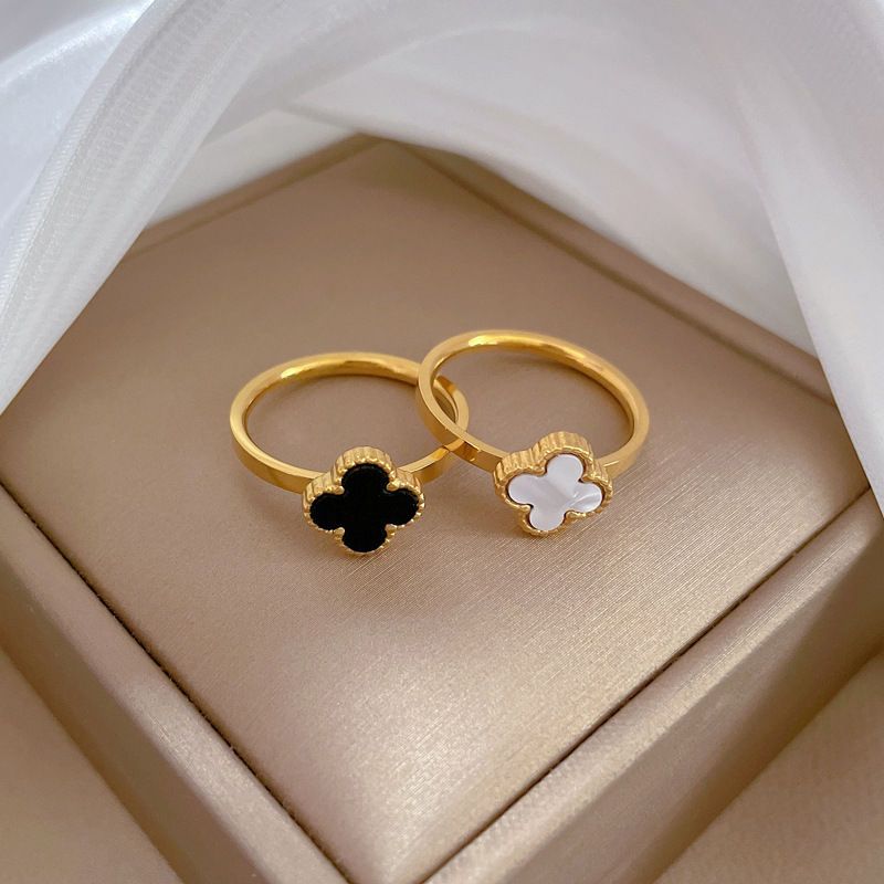 【 Non-Fading 】 Four-leaf Clover titanium steel cold style dance ring for men and women, trendy and simple food rings on Instagram details Picture