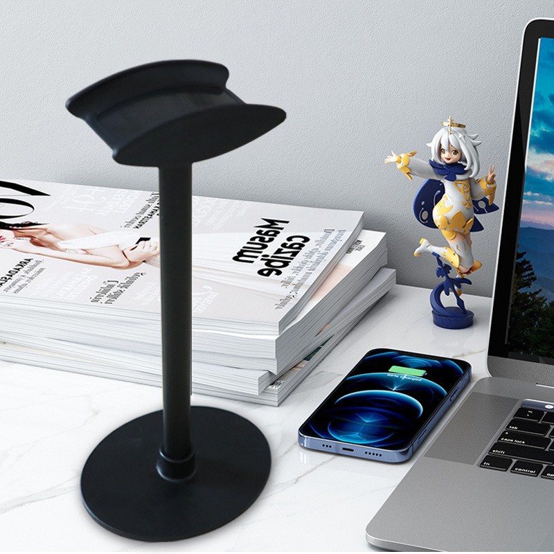 The detachable headphone stand is an aluminum alloy desktop display stand for storing headphones Application Scenario