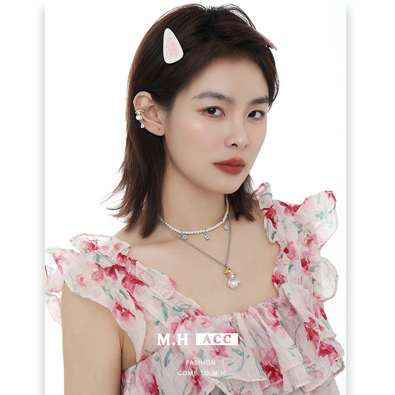 Original design, cute and high-end bear necklace, unique and sweet cool style for women, double-layer overlapping collarbone chain necklace Specification drawing