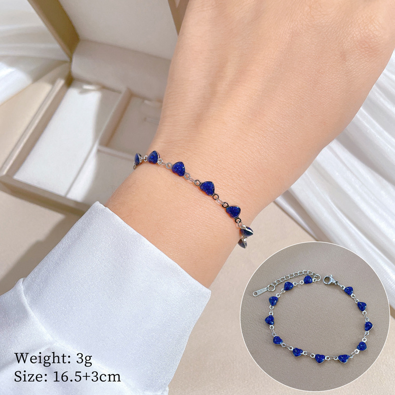 【 All-titanium Steel 】 Dongdaemun Minimalist style heart-shaped blue chain bracelet, a retro best friend of a female Internet celebrity Application Scenario