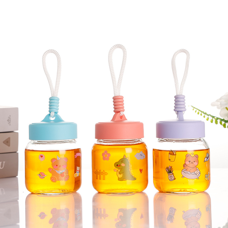Mini and cute water cup, high appearance level, cute glass cup, simple and creative, portable office cartoon drinking cup Specification drawing