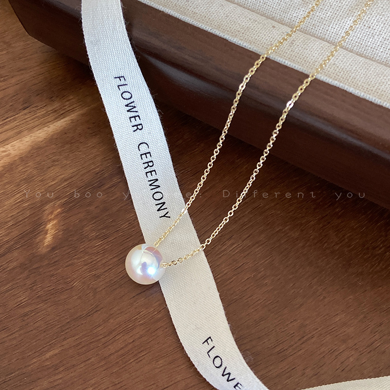 A pearl necklace with a touch of light luxury and niche style for women in summer, a collarbone chain with a touch of French style and simplicity Specification drawing