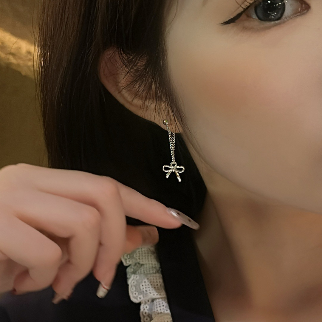 Bow stud earrings, long tassel earrings, sweet forest style, super fairy-like, niche and high-end, cute and elegant earrings Application Scenario