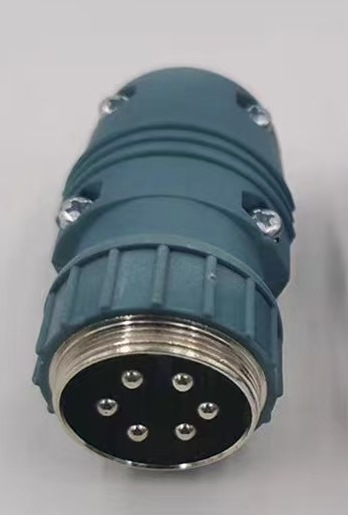 Six-core, seven-core and nine-core aviation plug, socket and connector accessories for the control line signal of the MIG wire feeding machine undefined