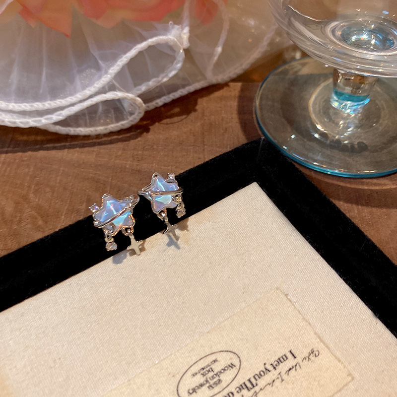 Korean-style blue star stud earrings for women, a new 2024 high-end tassel earring, a sweet and elegant internet-famous ear accessory Specification drawing