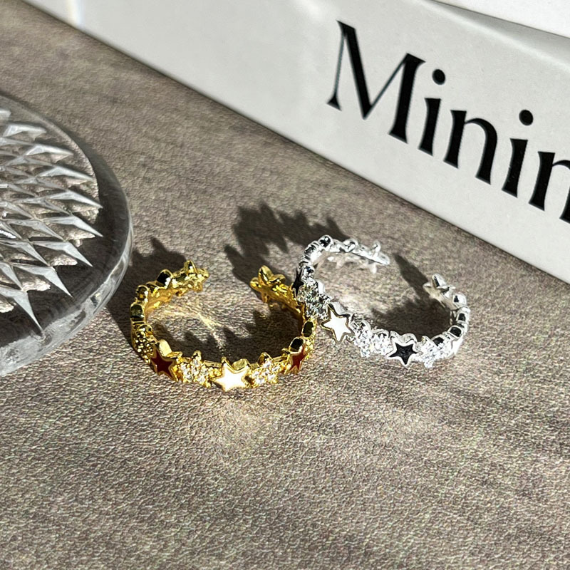 A new Korean version of the "Full Sky Stars" niche enamel open ring, featuring a fashionable and elegant star style, is a trend of light luxury and simple couple rings Specification drawing