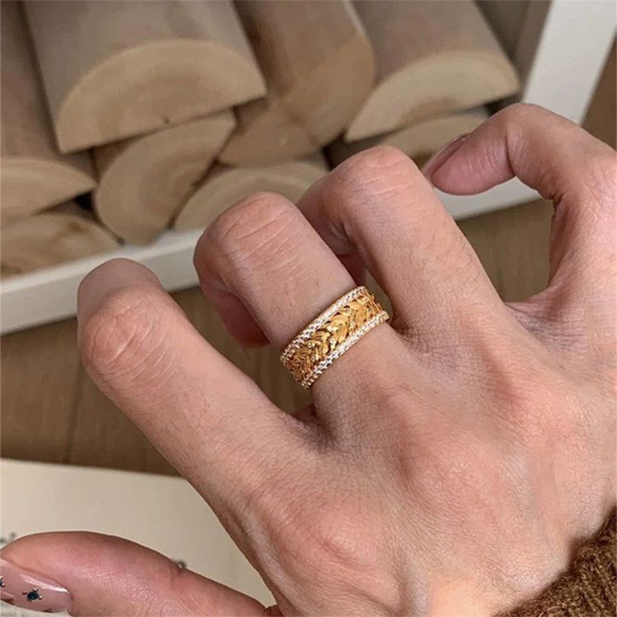 vintage zircon woven wheat ear carved brushed ring, a women's niche, light luxury and high-end open ring full figure