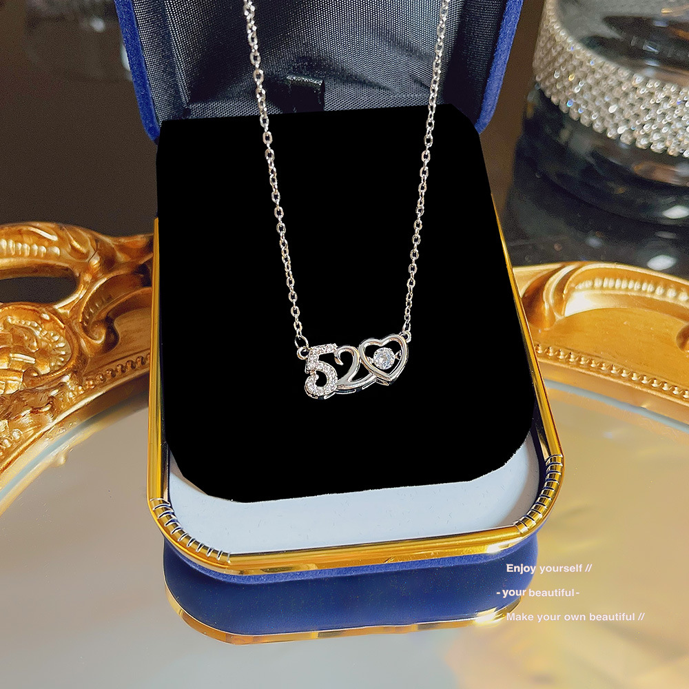 Romantic 520 necklace, woman's beating heart, niche collarbone chain, Valentine's Day gift accessory, elegant titanium steel collarbone chain full figure