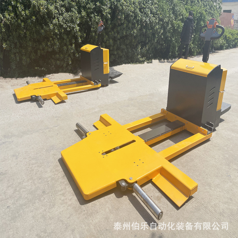 A best-selling all-electric vehicle relocation and moving tool, a hydraulic vehicle mover for road clearance in property communities Application Scenario