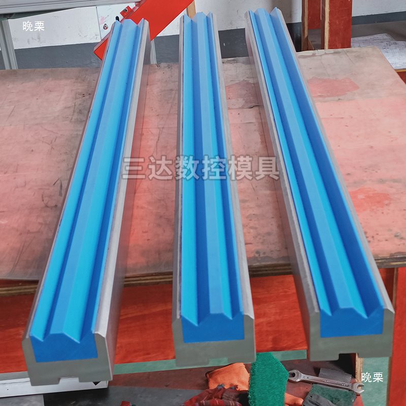 CNC bending machine die, ball bending flap, non-indentation nylon die, single and double V lower die details Picture