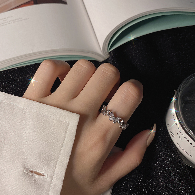 Fashionable and individual, super fairy-tale style, trendy and niche design, butterfly style, light luxury, open ring, adjustable for women on Instagram details Picture