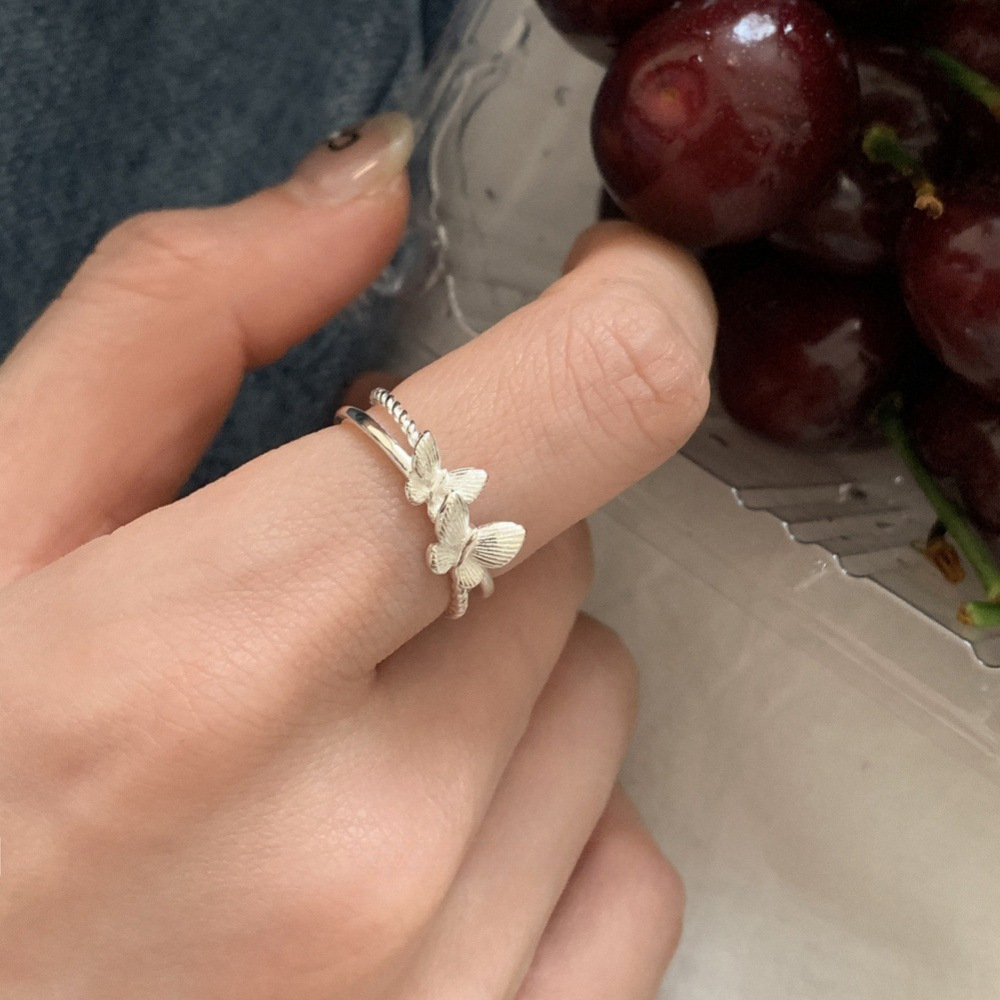 Korean Instags-style butterfly ring, a niche design for women, is a versatile and high-end, light and luxurious open-top ring Specification drawing