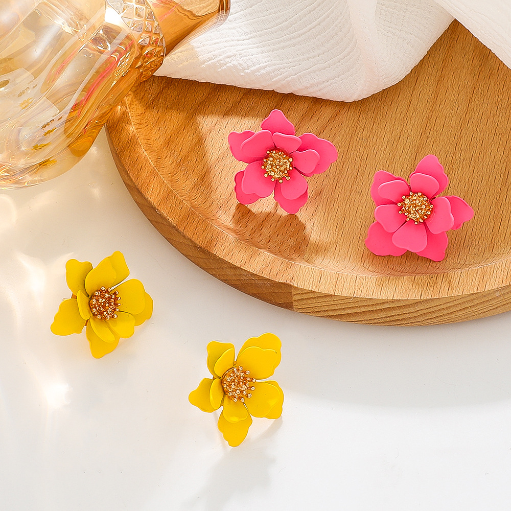 European and American ins colored frosted flower earrings, Japanese and Korean forest-style sweet multi-layered petal flower earrings, elegant earrings Application Scenario