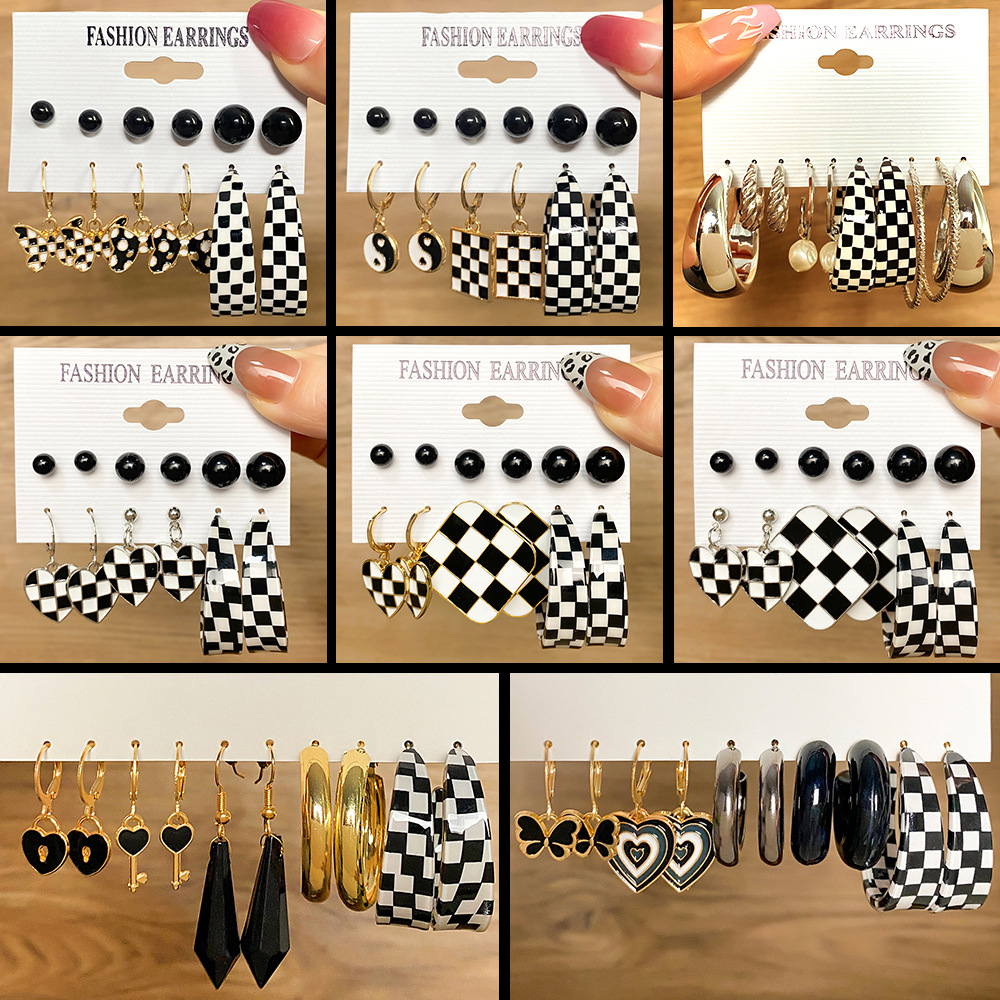 Niche design sense oil drip diamond-encrusted checkered card earrings, retro earrings, elegant and high-end, versatile earrings wholesale full figure