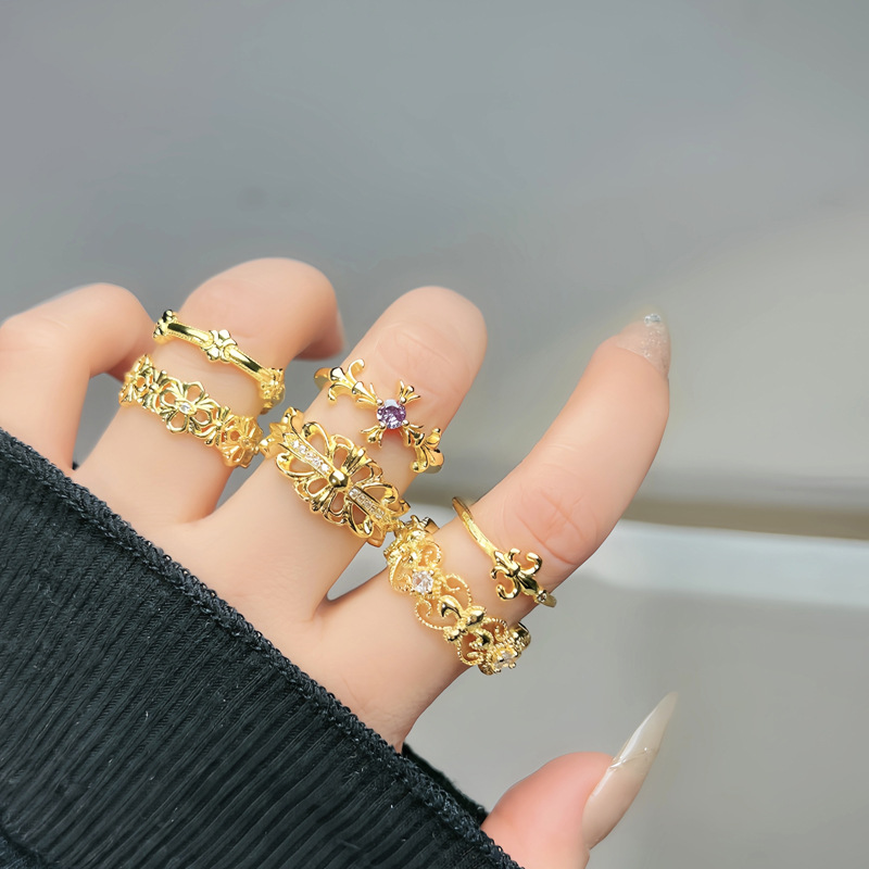 A high-end court-style lace iris vintage open-top ring for women, simple, niche, exquisite and fashionable details Picture