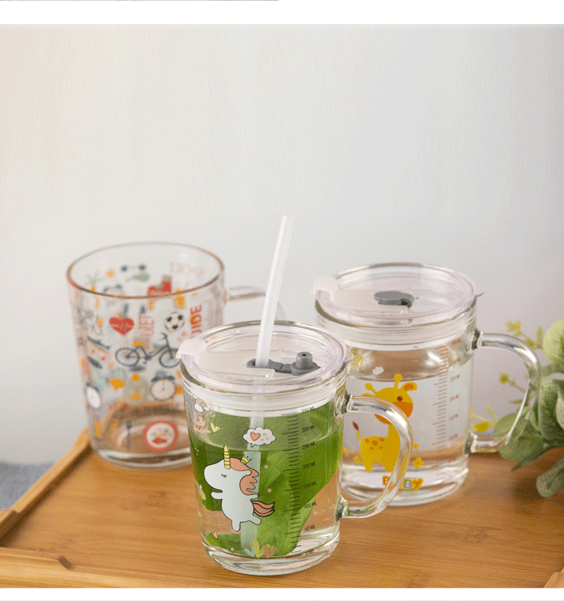 Children's milk cups, straws with LIDS, handles, graduated glass cups, cartoon breakfast cups, juice cups, advertising gifts details Picture