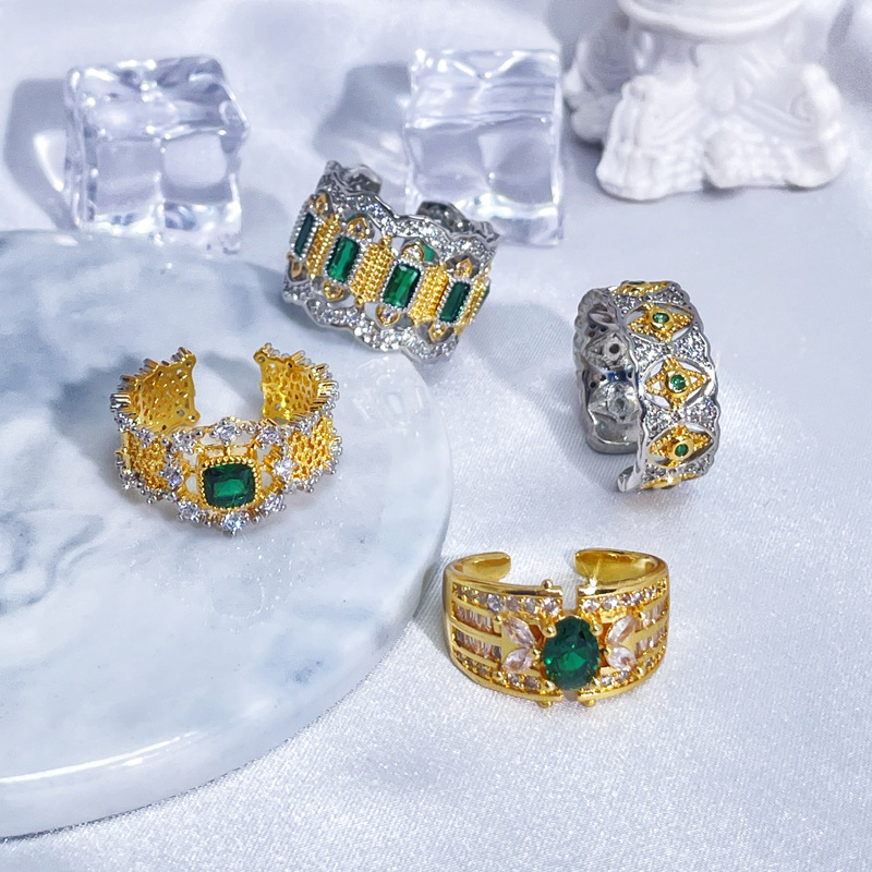Light luxury, retro, hollowed-out and diamond-encrusted, trendy and fashionable open ring, women's lace, emerald-like full diamond texture ring details Picture