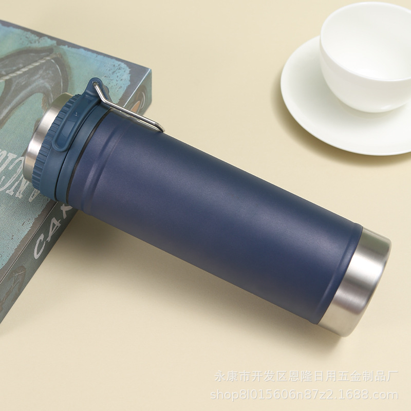 Foreign trade cross-border 304 stainless steel insulated cup, vacuum double-layer high appearance level straight cup, outdoor portable and easy to use cup Application Scenario