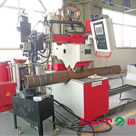 The roller-driven compression and telescopic arm welding system ensures the accuracy and stability of the welding process details Picture