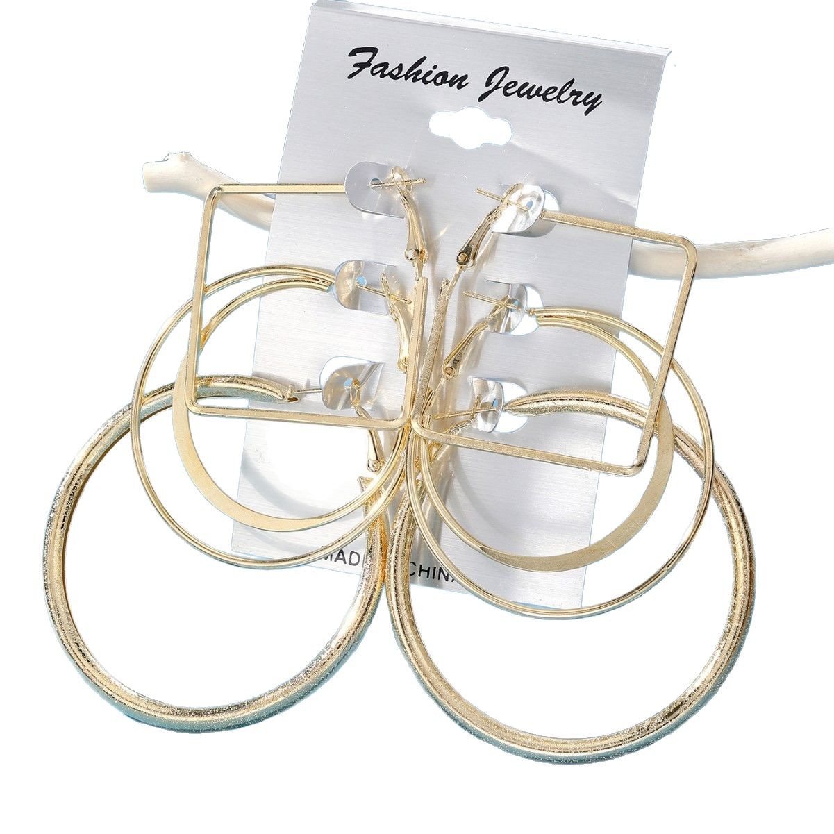 A 3-piece set of geometric round earrings, ear rings and earrings with a unique, exaggerated and high-end feel, which are popular cross-border products from Europe and America Item Picture