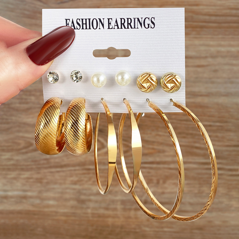 New cross-border metal earrings, high-end ear rims, square geometric earrings, retro pearl earrings earrings full figure