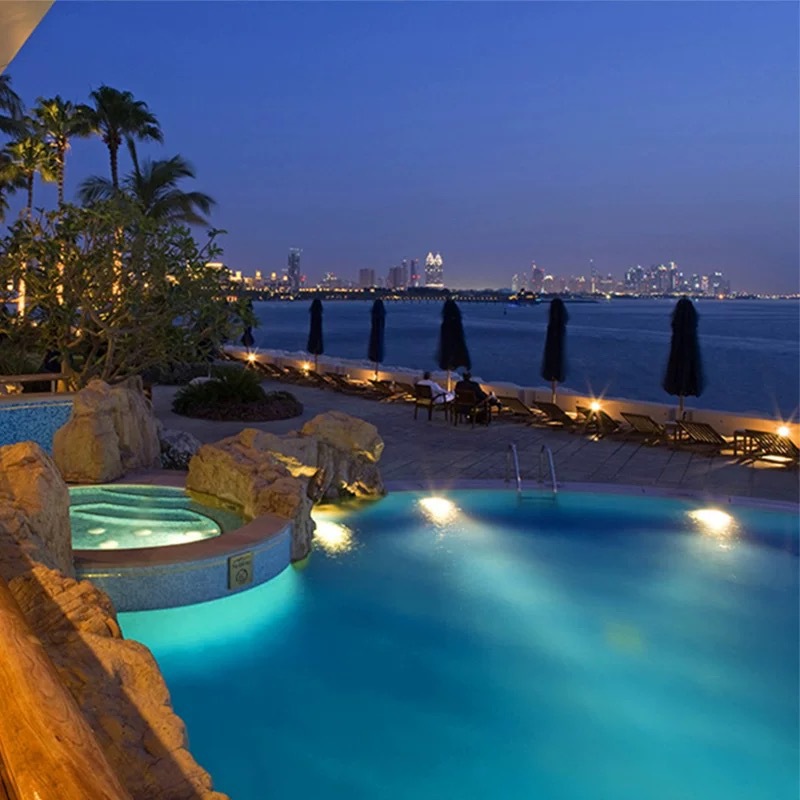 Youdaoplaceholder0 12 swimming pool side wall lights, underwater lights, embedded underwater ground lights, hot spring lights, fish pond landscape lights, bath lights Application Scenario