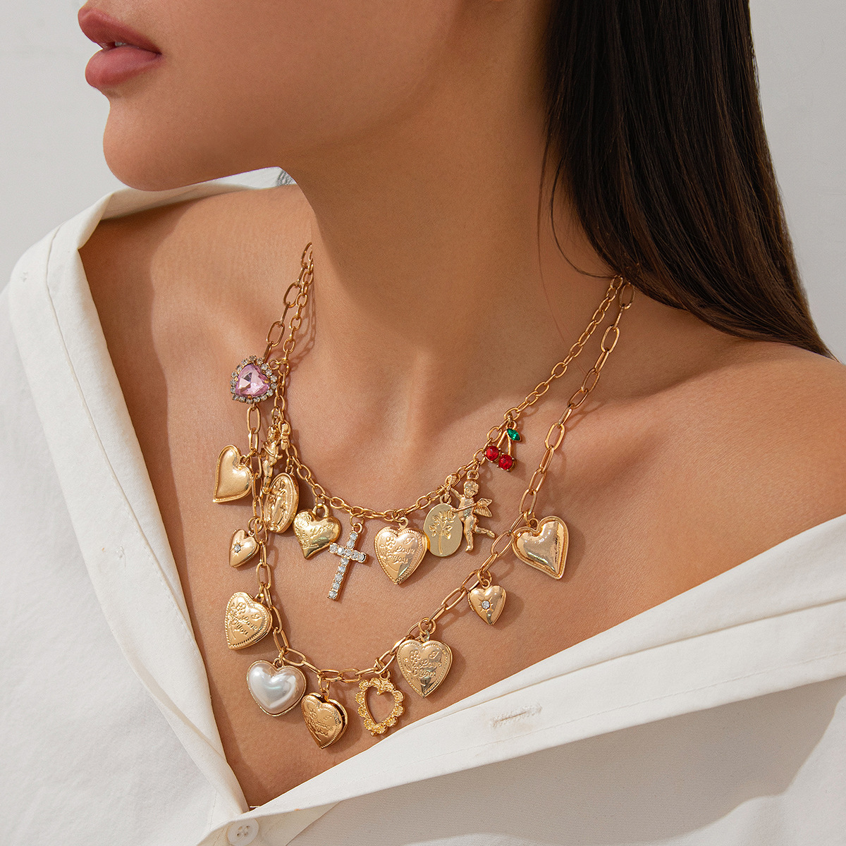 European and American cross-border jewelry, ins heart-shaped element pendant, alloy necklace, layered style, diamond-encrusted cross collarbone chain details Picture