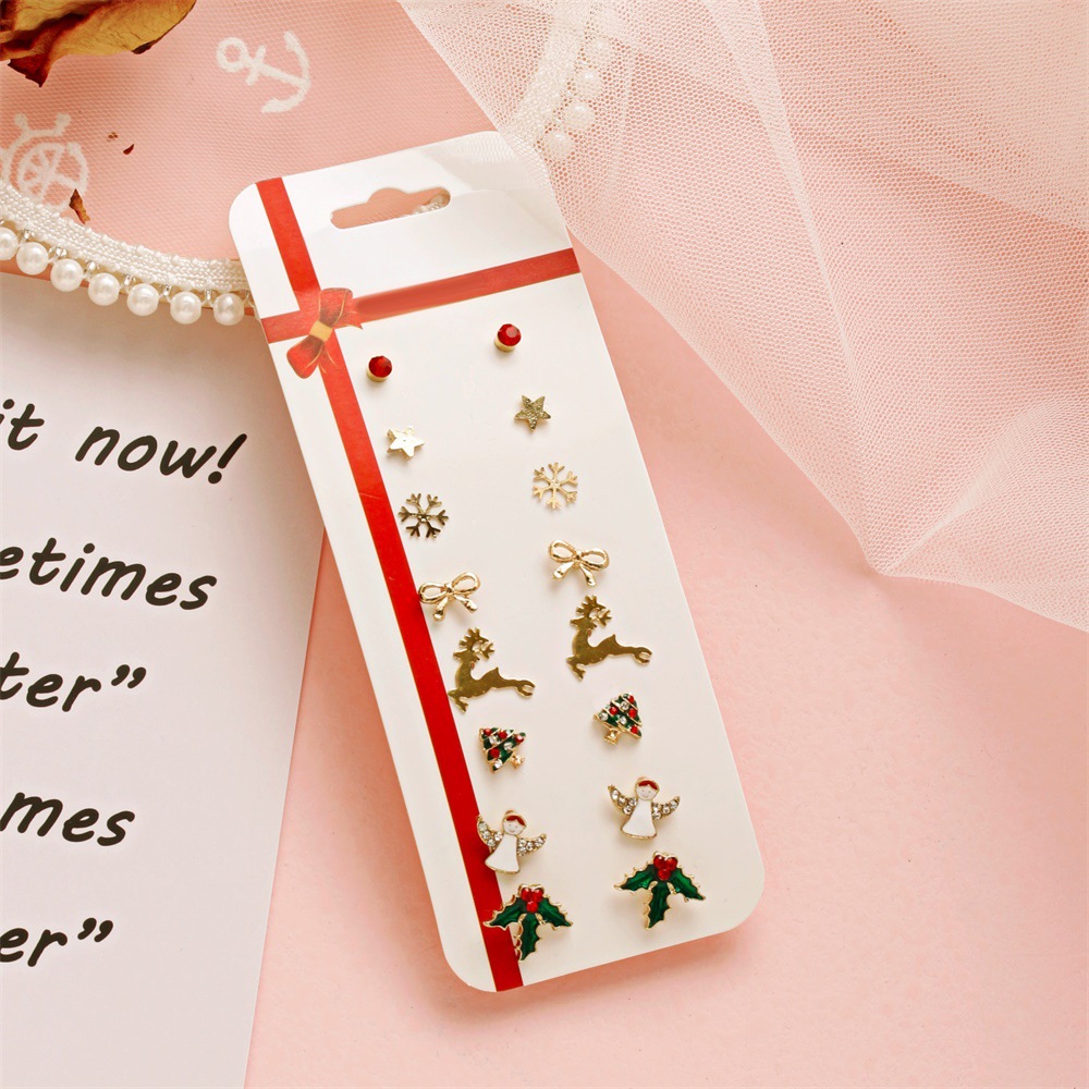 New Christmas earring set, Santa Claus reindeer stud gift, autumn and winter earrings, women's European and American cross-border accessories Application Scenario