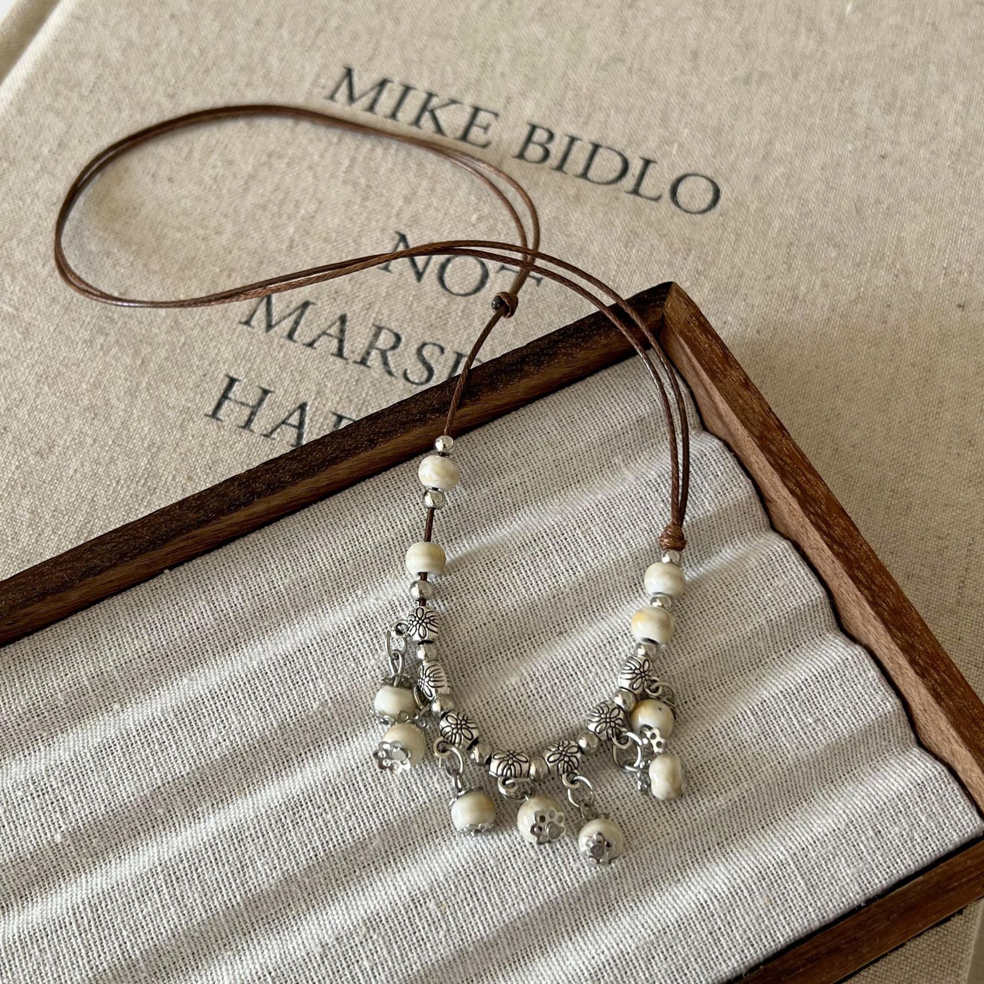 New Chinese-style fresh and light long round bead tassel necklace, retro ethnic style, light luxury, fashionable and elegant sweater chain for women Specification drawing